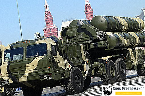 Anti-fly missile system S-400 "Triumph"