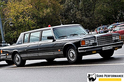 Limousine del governo sovietico ZIL-41047