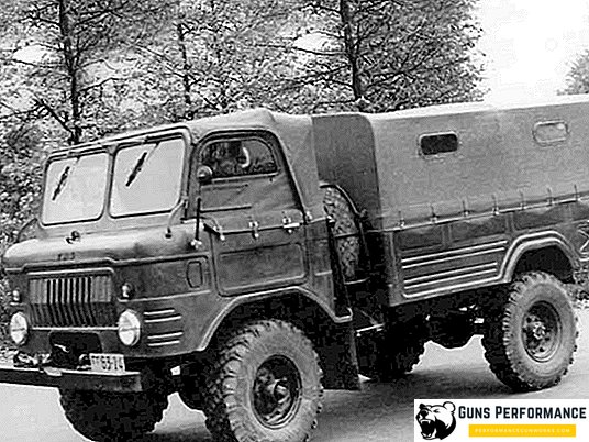 Camioneta soviética de posguerra vehículo todo terreno GAZ-62 4x4
