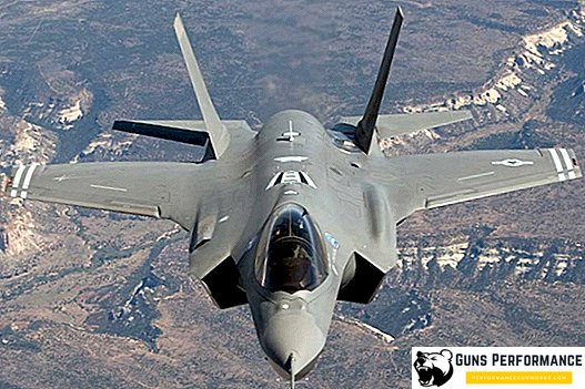 F-35 „Lightning II“ kovotojas: precedento neturintis JAV karinio pramonės komplekso proveržis ar epas.