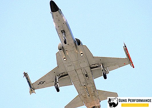 US opätovne oživuje starý F-5 Tiger II