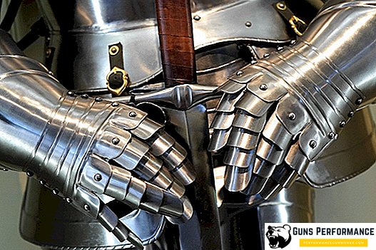 Mač: povijest oružja, dvoručni i kopiladni mačevi