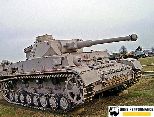 دبابة متوسطة الألمانية Tiger Panzerkampfwagen IV. التاريخ ووصف مفصل