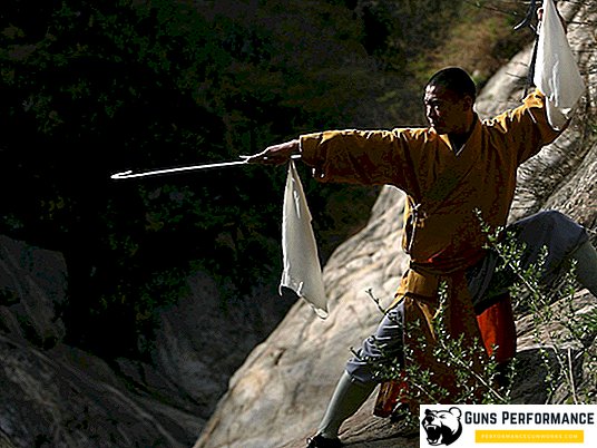 Shuangou - une arme exotique de moines chinois et ses caractéristiques