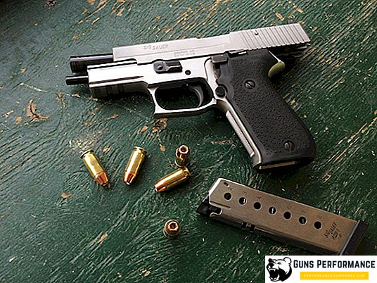 SIG Sauer P226: the story of the appearance